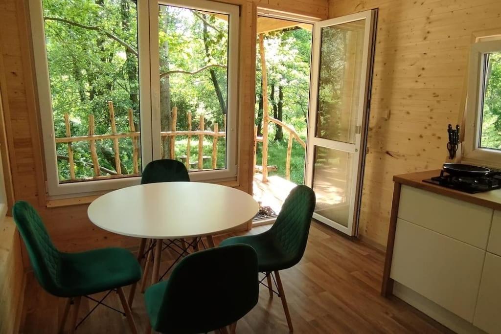 Treehouse Lea Apartment Mikulasovice Exterior photo
